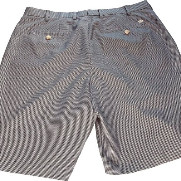 Peter Millar Crown Sport Herringbone Athletic Golf Short - Picture 7 of 10
